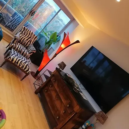 Appartement Le Paul Chandon Centre-ville 4 Pers Parking Prive 2 Places