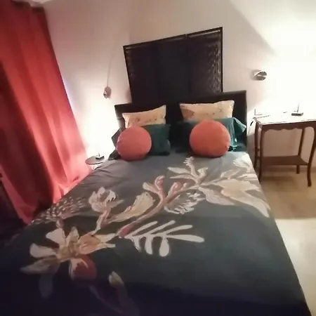 Appartement Le Paul Chandon Centre-ville 4 Pers Parking Prive 2 Places Épernay