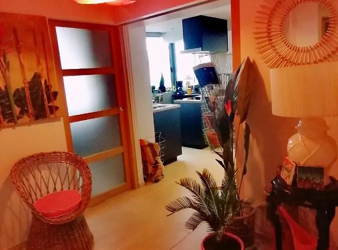 Le Paul Chandon Centre-ville 4 Pers Parking Prive 2 Places Daire *